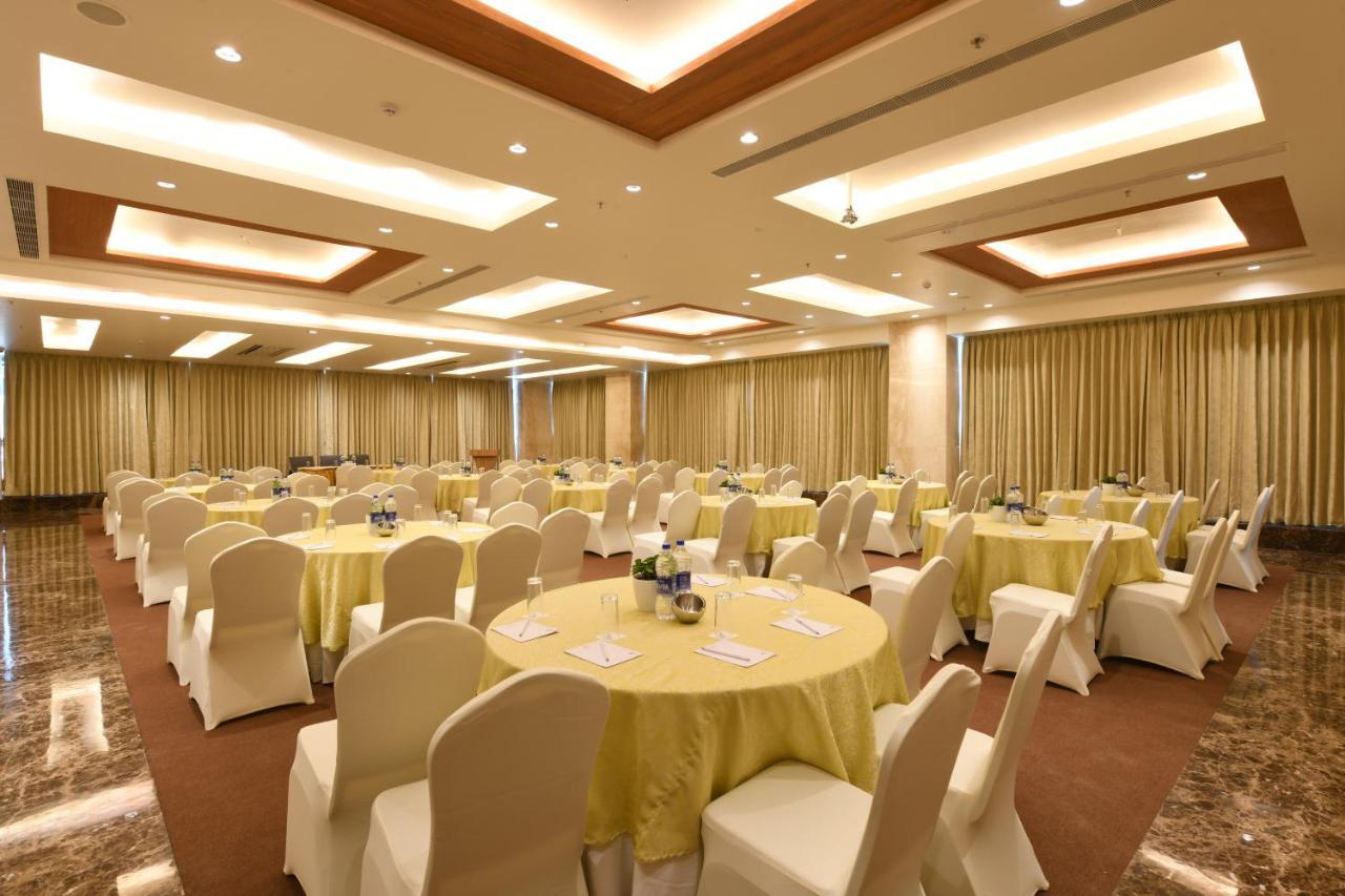 Harsha The Fern Shivamogga Hotel Exterior foto